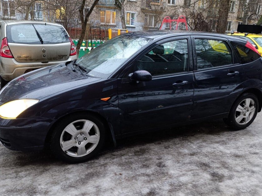 Форд фокус 1 хэтчбек 2004