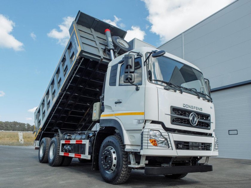 Донг фенг самосвал