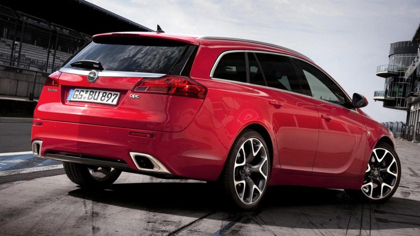 Opel Insignia OPC универсал