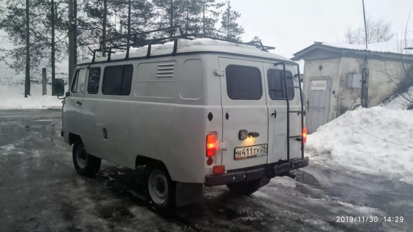 УАЗ Буханка 2206