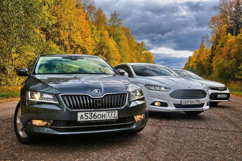 Шкода седан бизнес класса