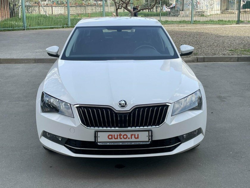 Шкода Камри