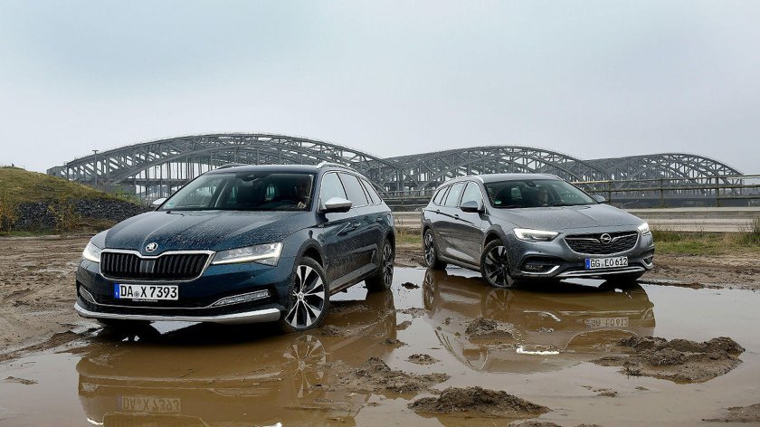Opel Insignia vs Skoda Octavia