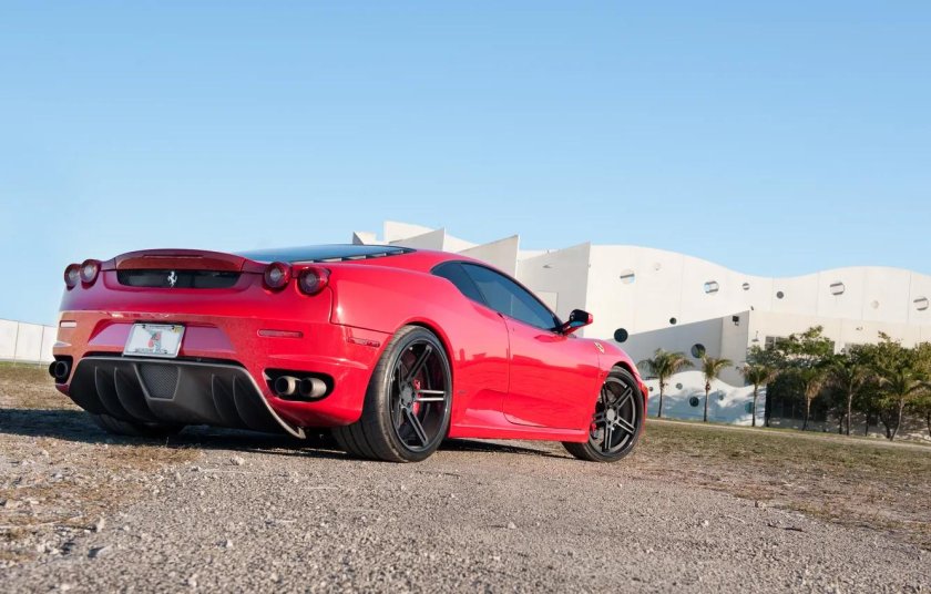 Феррари ф430