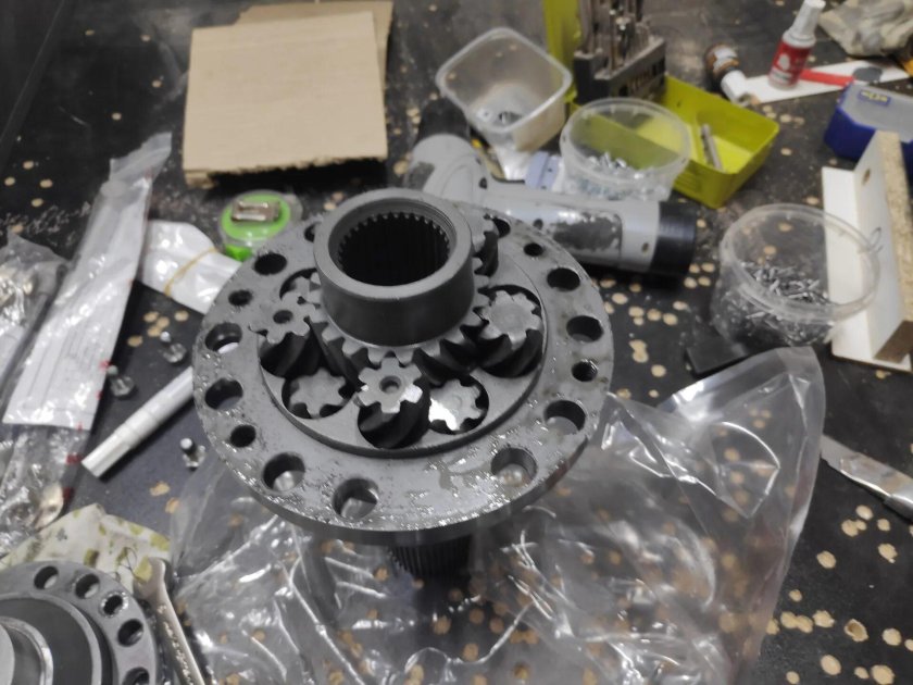 Самоблокирующийся дифференциал Тойота Хайлюкс