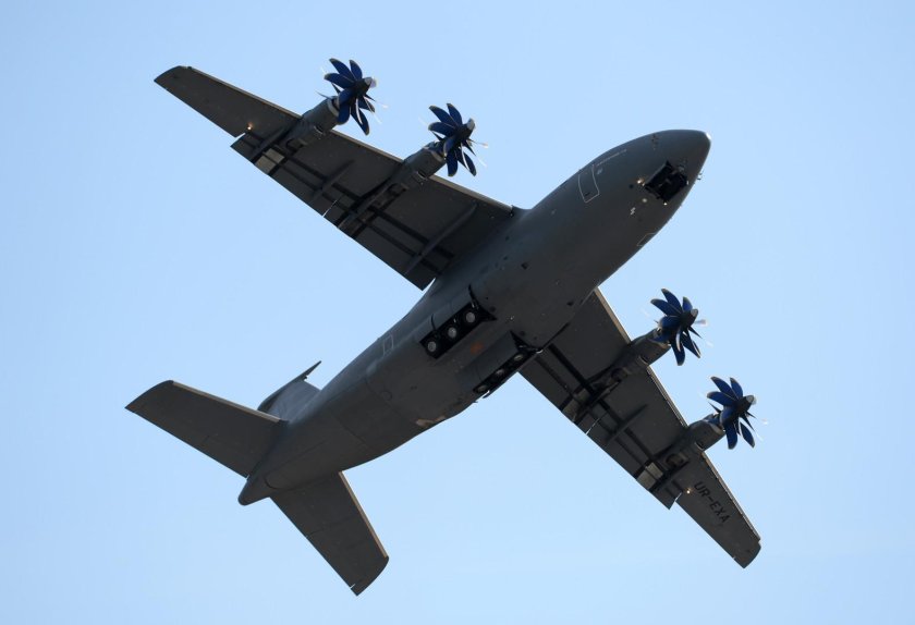 Ил-70 самолет