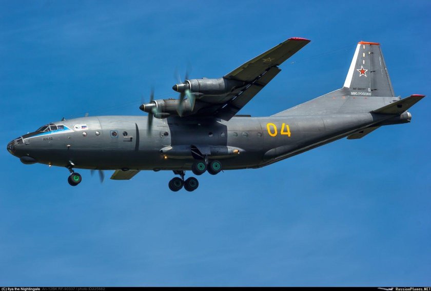 Антонов АН 12бк