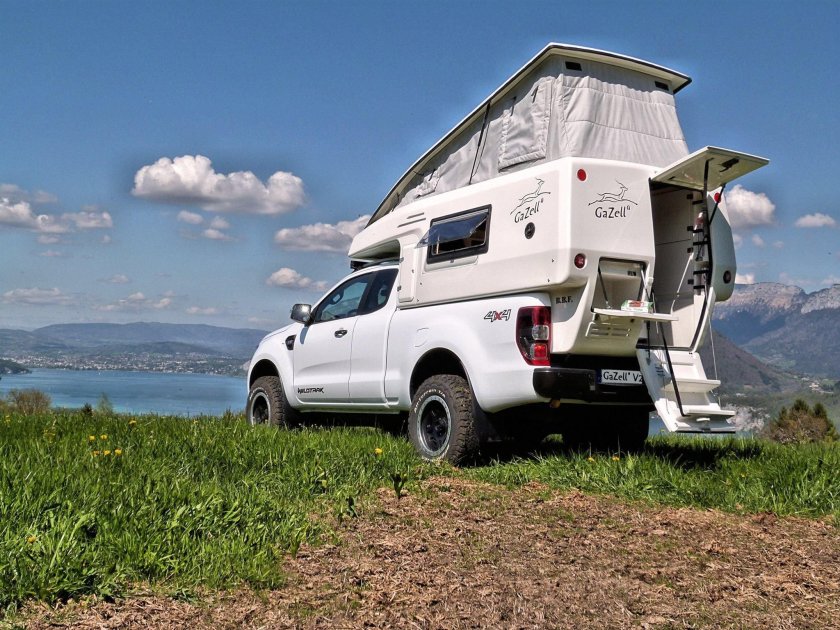 Toyota Hilux автодом