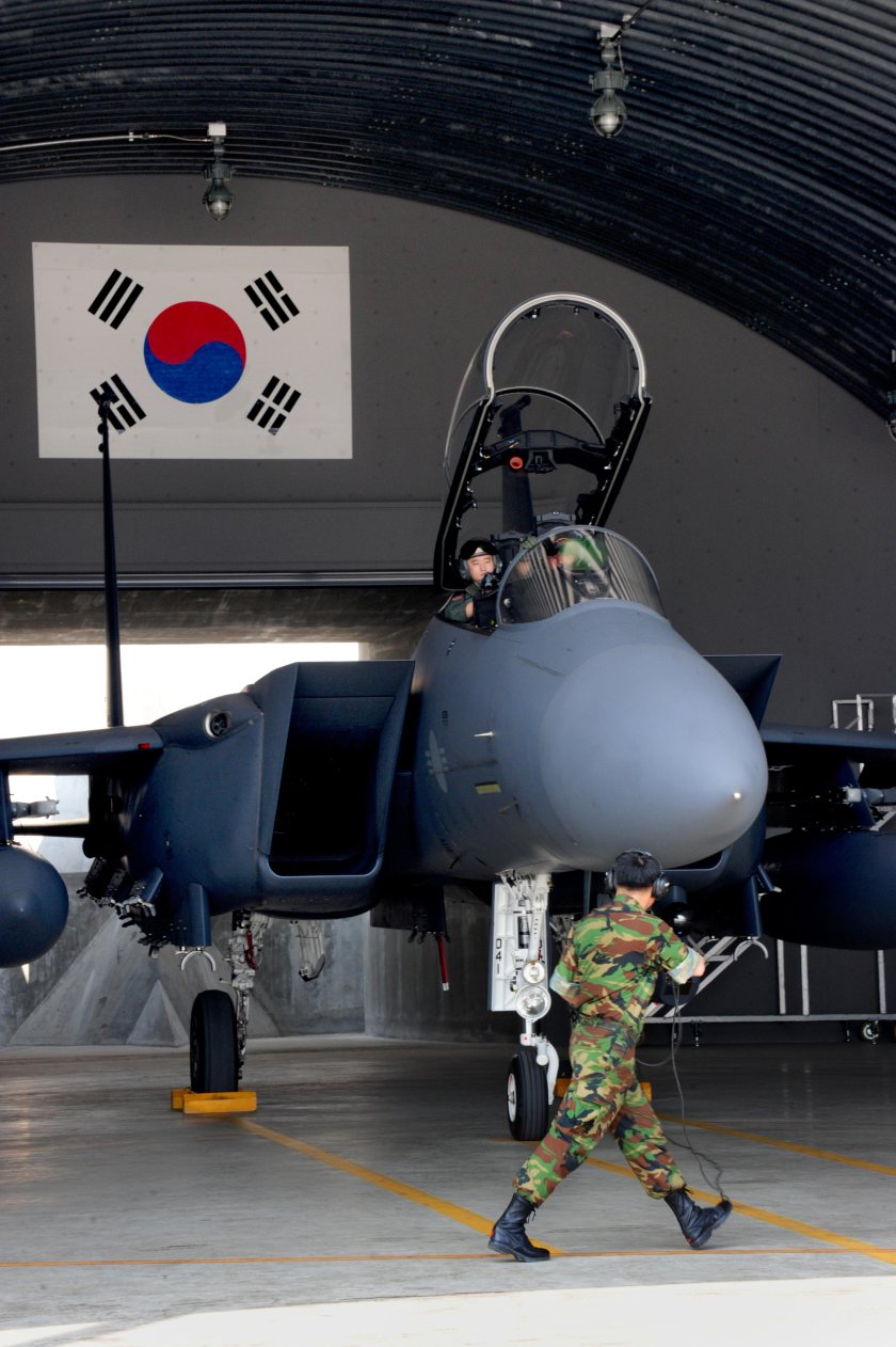 MCDONNELL Douglas f-15e Strike Eagle кабина