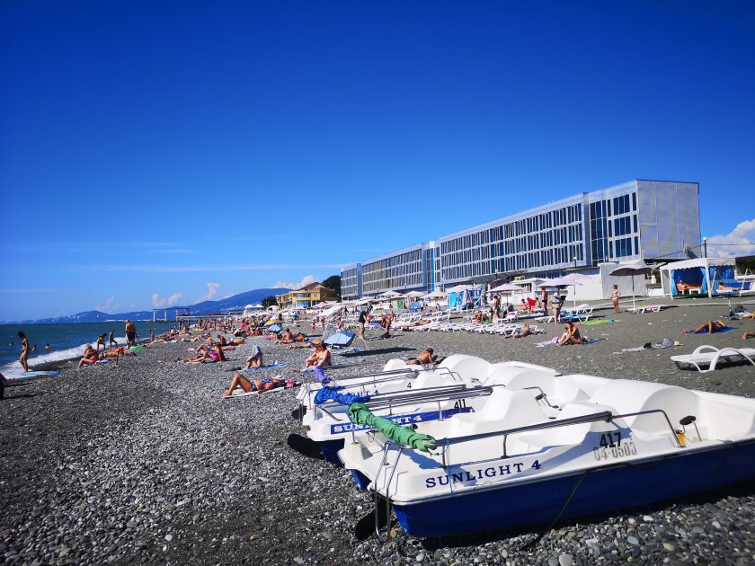 Пляж огонек 2 Адлер
