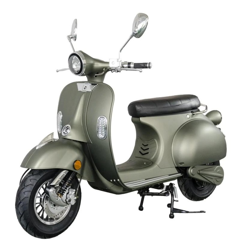 Китайский электроскутер по типу Веспа