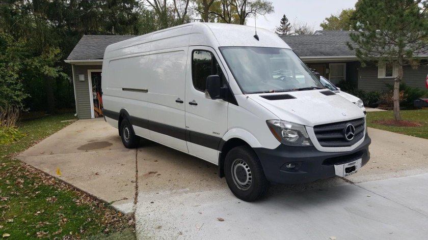 Mercedes benz sprinter 2015