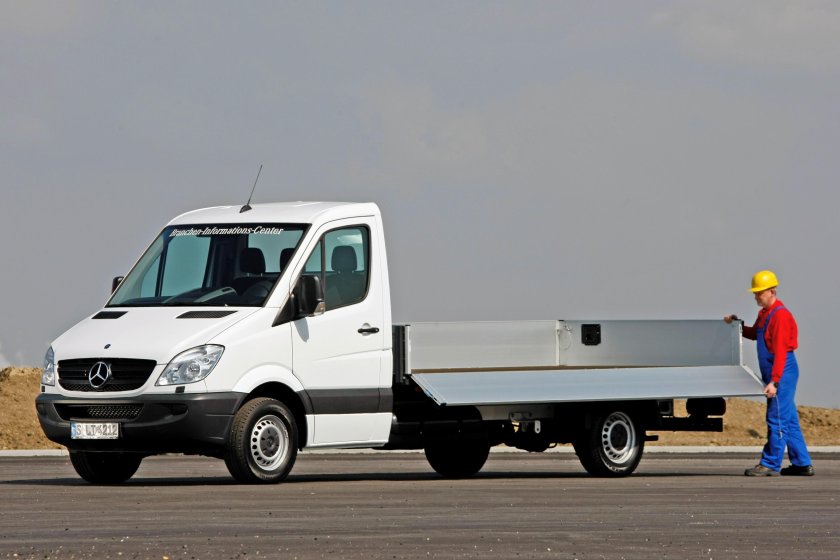 Mercedes Benz Sprinter бортовой