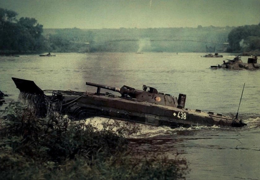 Нна ГДР БМП-1