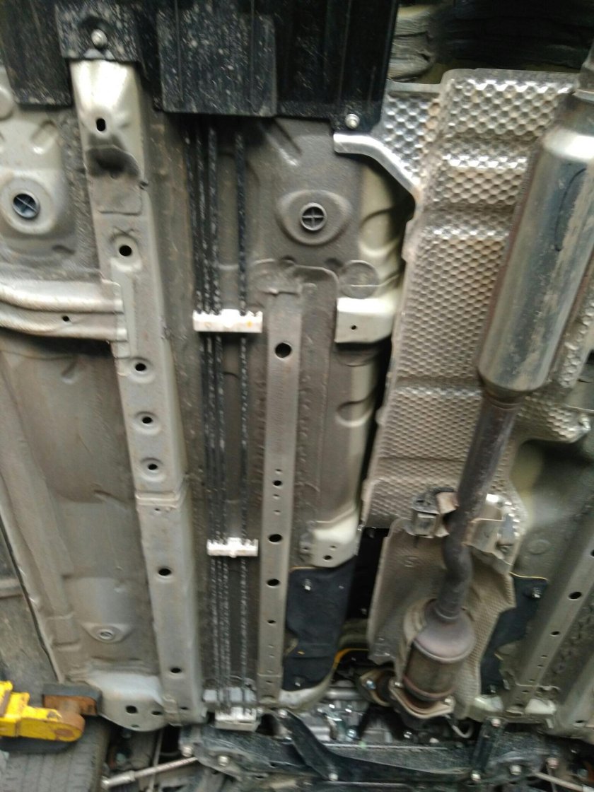 Днище Kia Ceed 2010