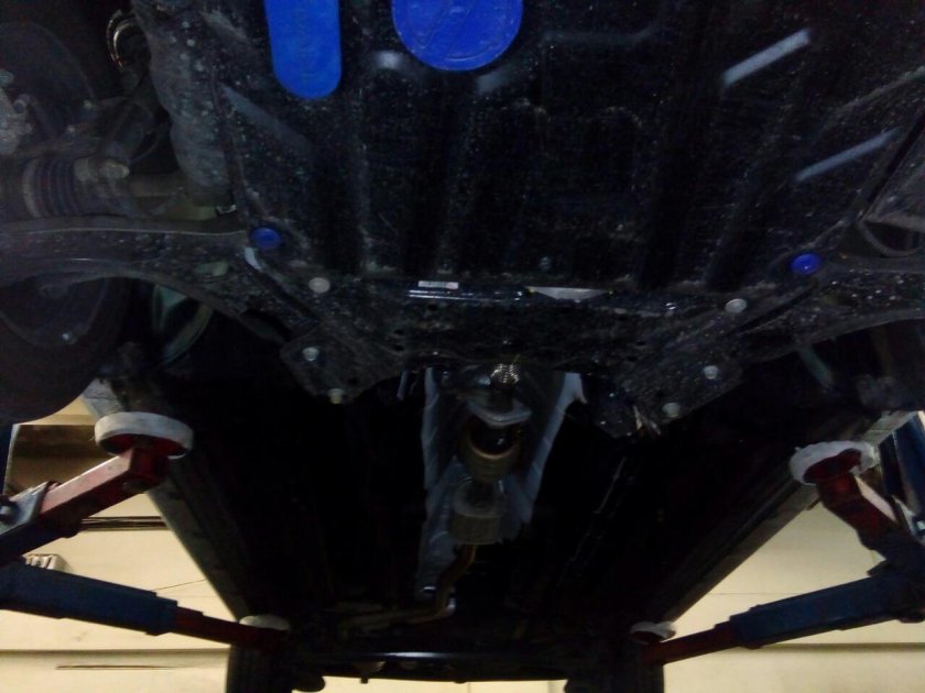 Киа Рио 2 днище