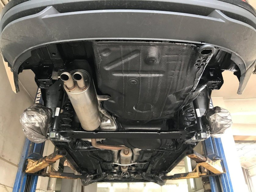 Infiniti s50 днище