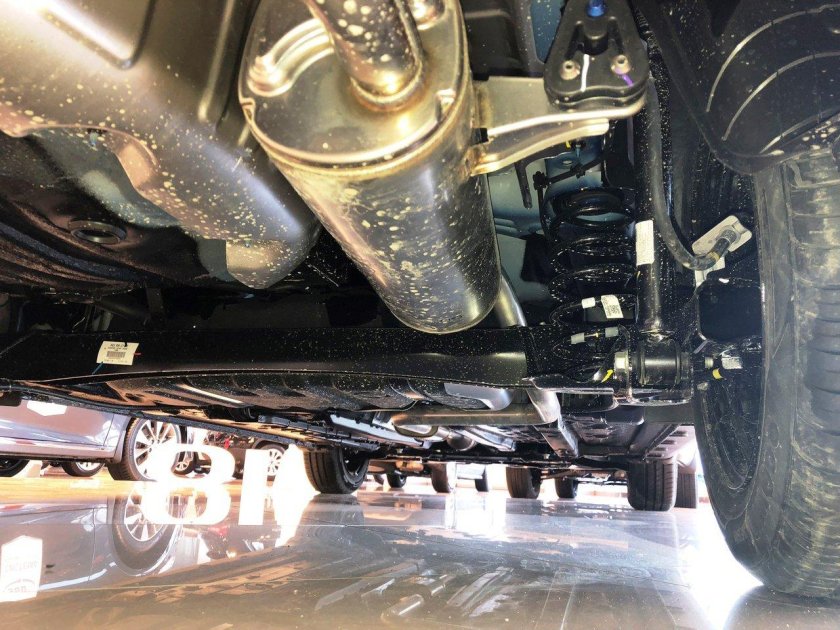 Kia Rio 2015 днище