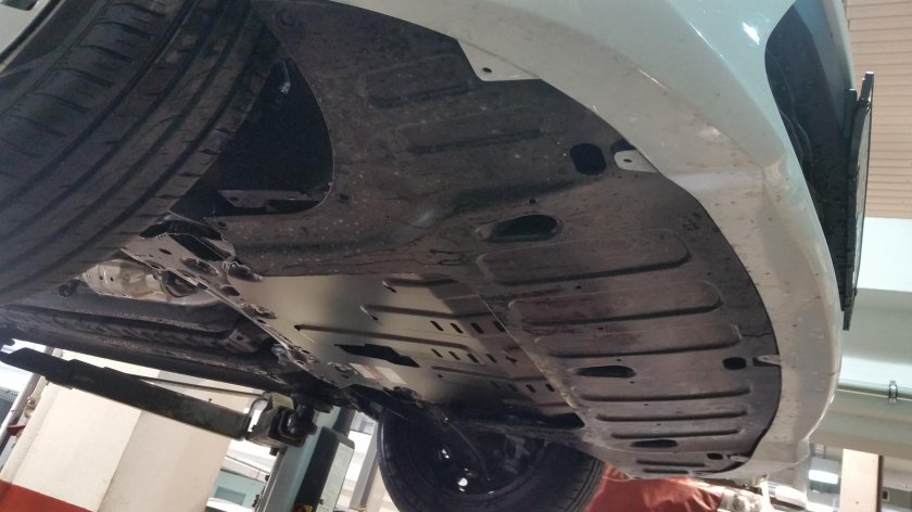 Днище Kia Rio 4