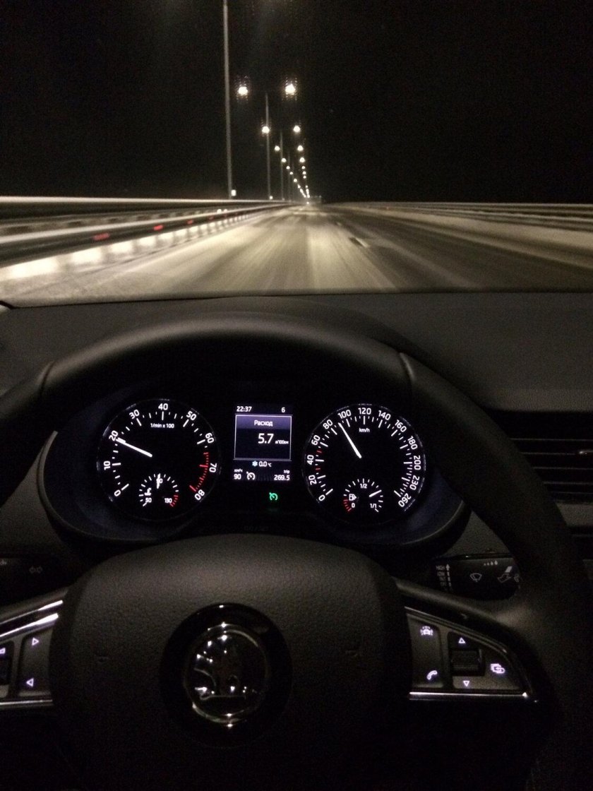 Volkswagen Tiguan спидометр ночь