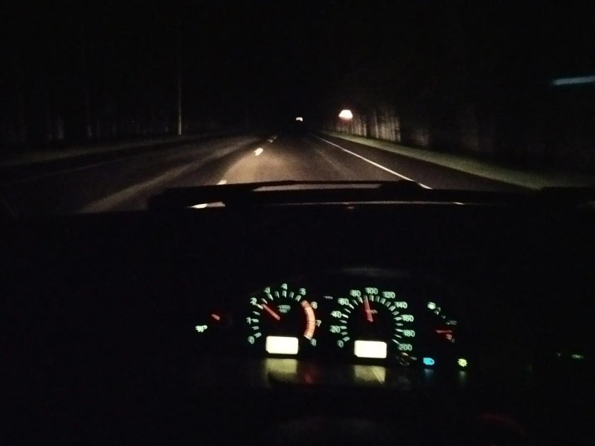 ВАЗ 2114 ночное трасса