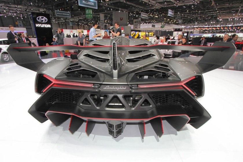 Суперкар Lamborghini Veneno
