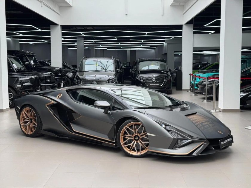 Ламборгини машина