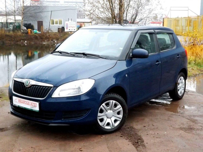 Шкода Фабия 2 цвета