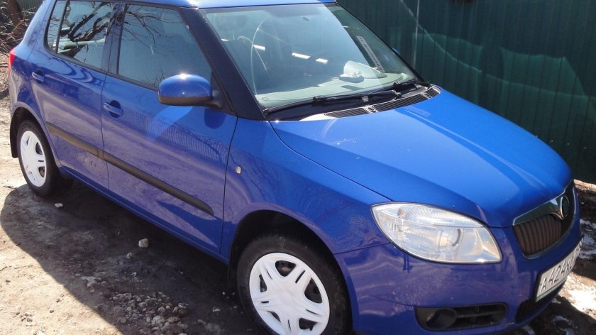 Шкода Фабия 1.4 86 л.с