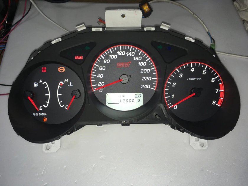 Приборная панель Субару Форестер sf5