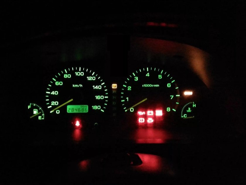 Subaru Forester sf5 Пересвет приборки