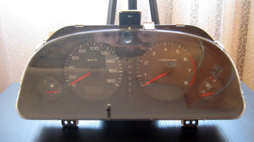Панель приборов Субару Форестер sf5