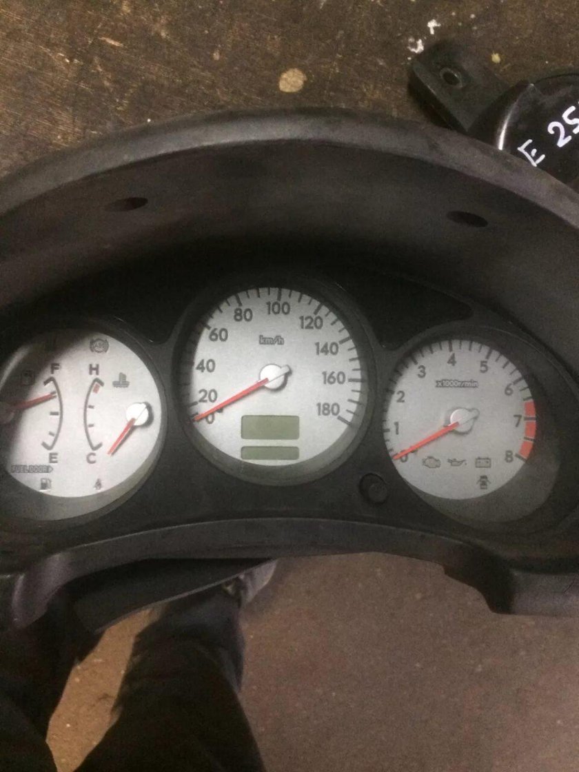 Приборная панель sf5