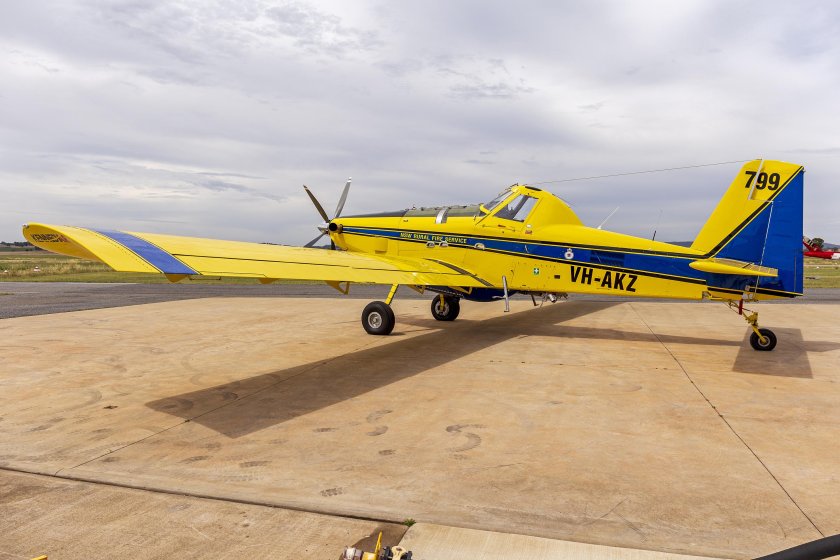 Air tractor at-802