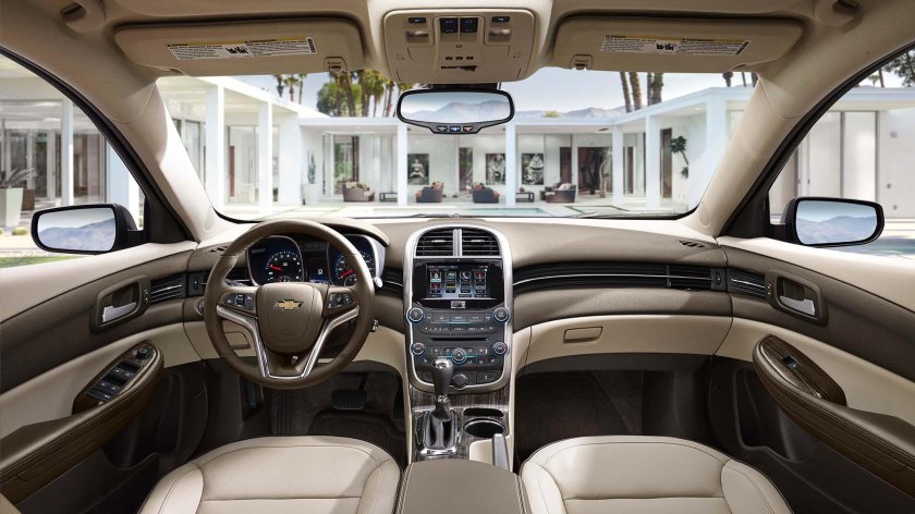 Chevrolet Malibu 2016 салон