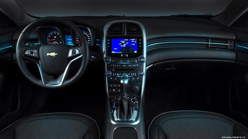 Шевроле Малибу 2021 салон