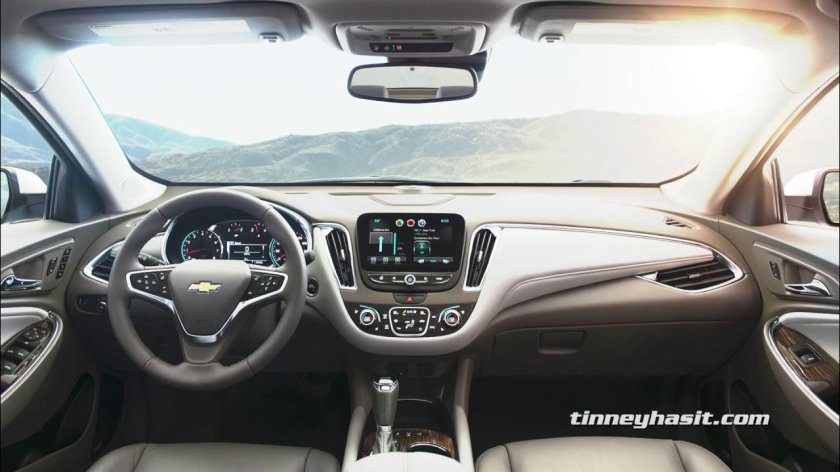 Chevrolet Malibu 2016 салон