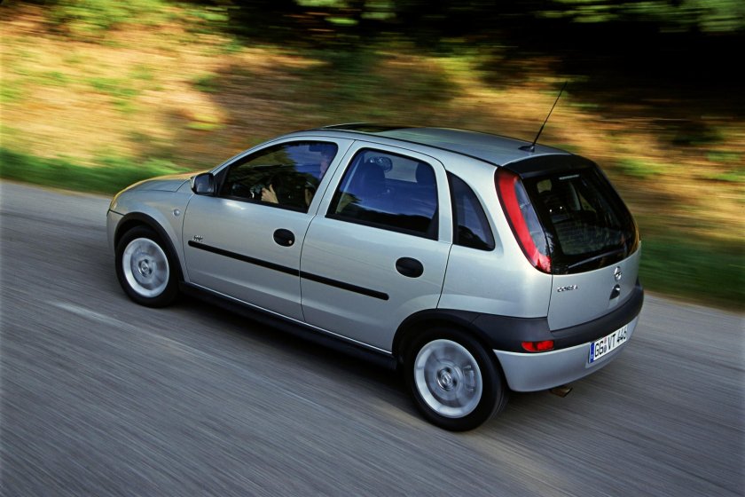 Opel Corsa 2000