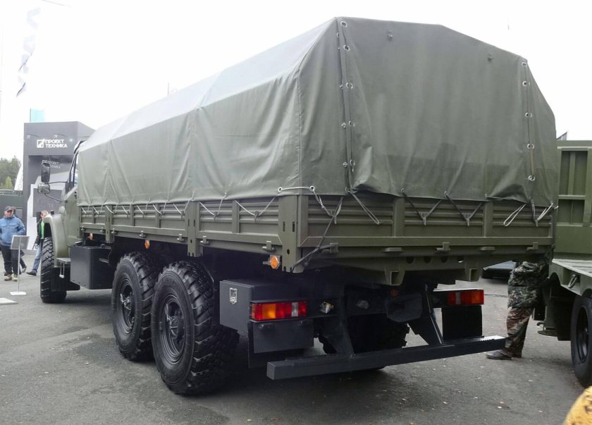 Камаз 43118 военный