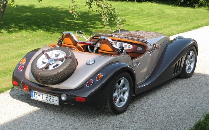 Бугатти родстер двухместный