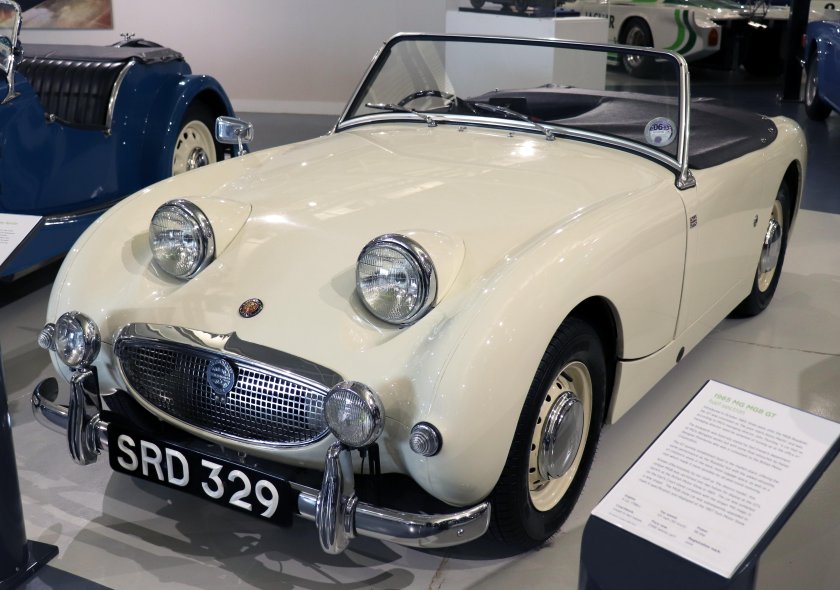 Спорткары двухместные 60-50 годов