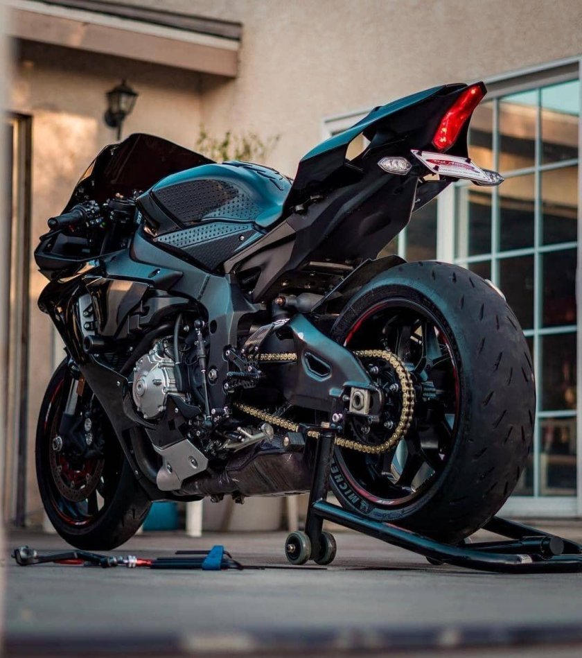 Ямаха р1 кастом