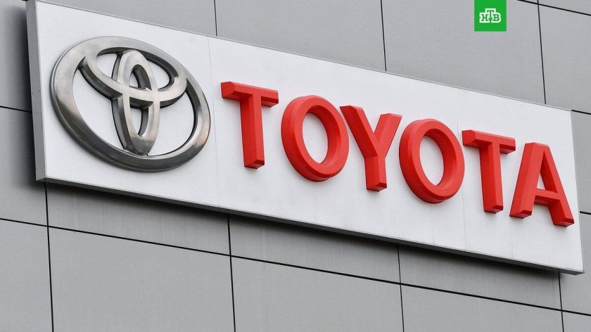 Вывеска Toyota