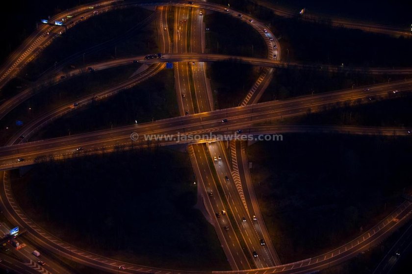 Ночная дорога сверху