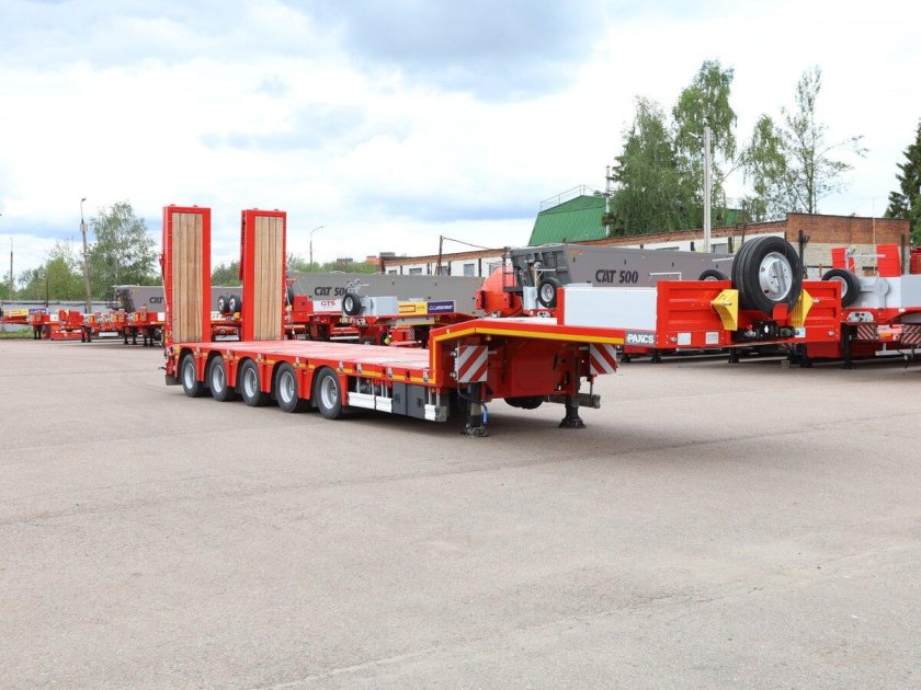 Низкорамный полуприцеп