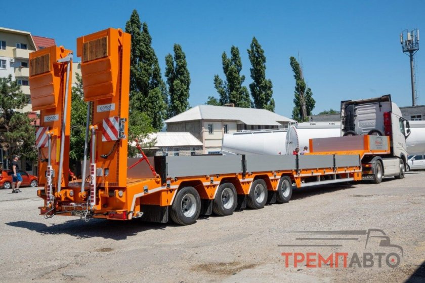 Специализированный, полуприцеп-тяжеловоз Donat dnt4