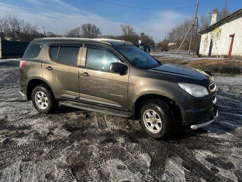 Chevrolet trailblazer 2013 2.8 дизель