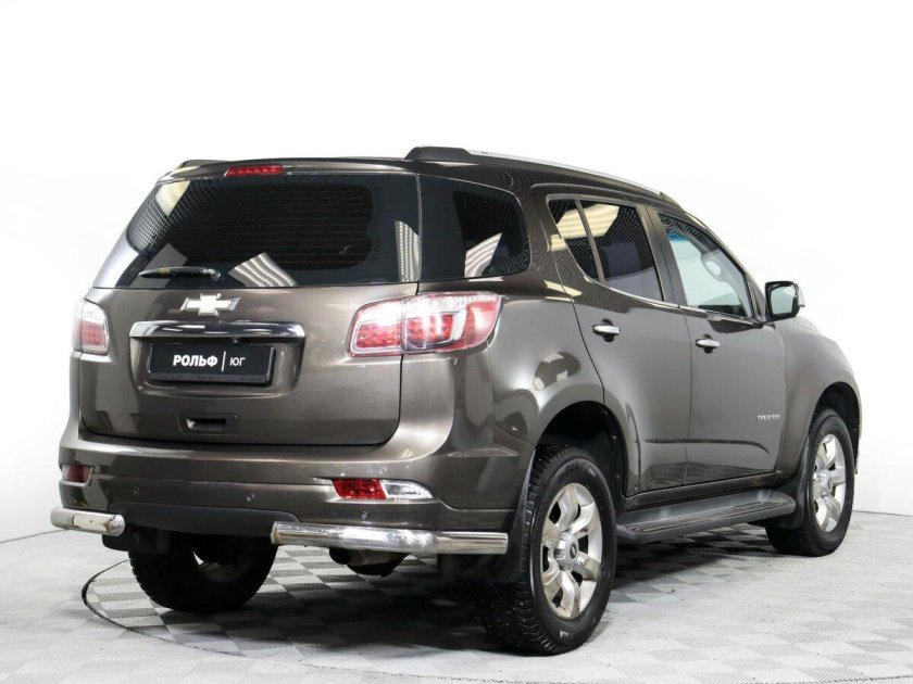 Chevrolet trailblazer 2