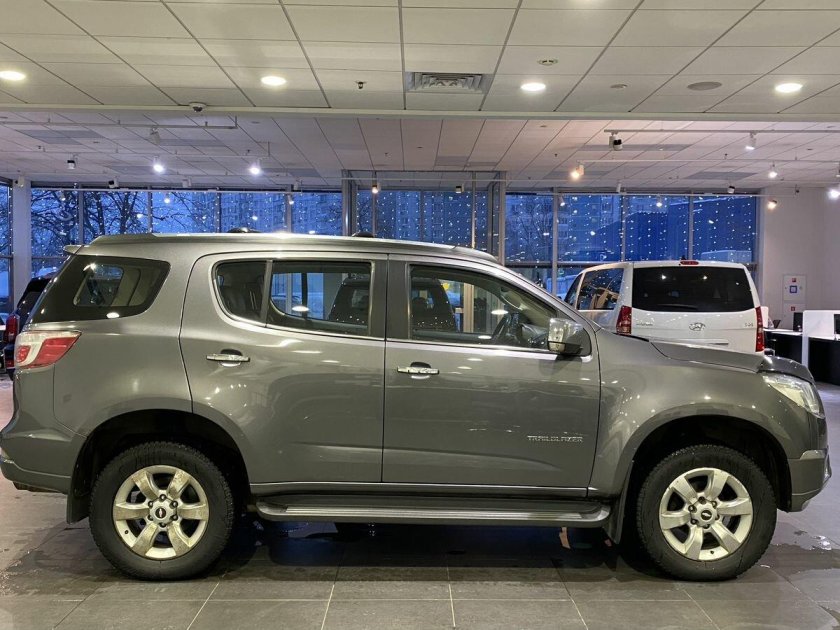 Chevrolet trailblazer ii