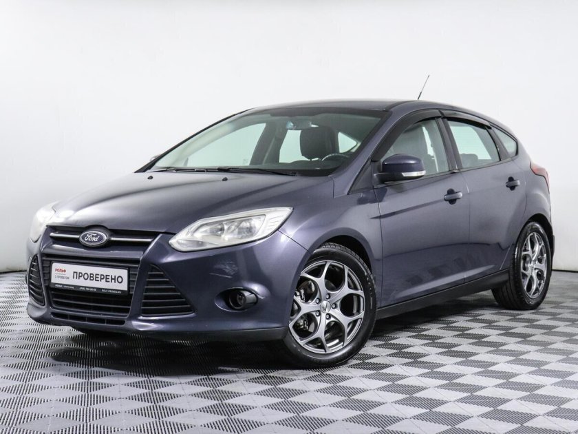 Ford Focus 3 хэтчбек серый 2012